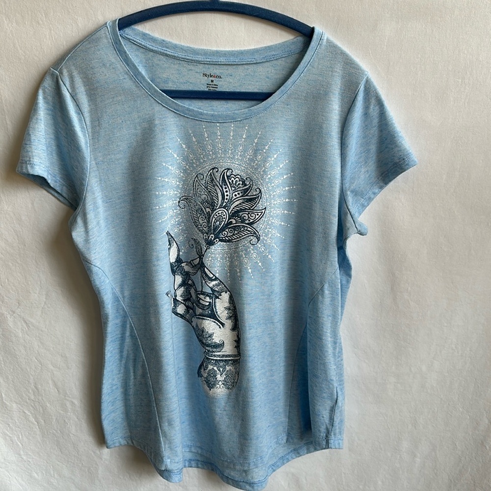 Style & Co. light blue graphic tee, size M
